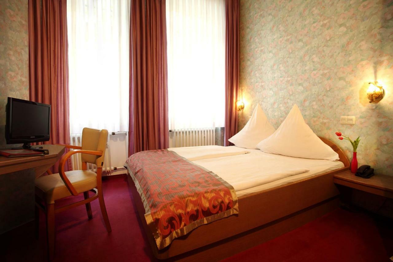 Astoria Hotel Trier Exterior foto